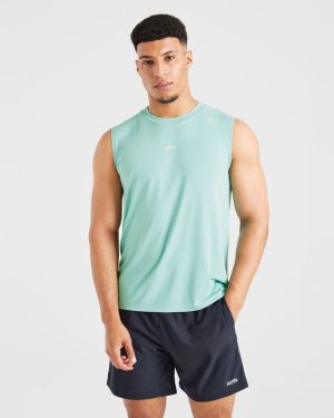 Attain Seamless Vest - Aqua Mint: The Ultimate Performance Essential