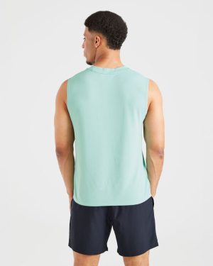 Attain Seamless Vest - Aqua Mint: The Ultimate Performance Essential