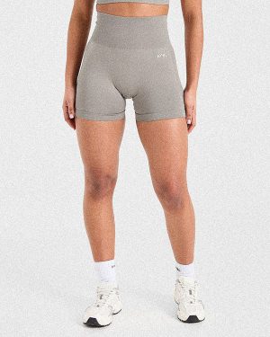 Empower Seamless Shorts - Taupe: The Ultimate Performance Wear