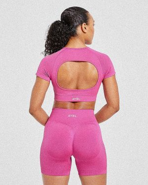 Adapt Seamless Crop Top - Pink: The Ultimate Performance Wear