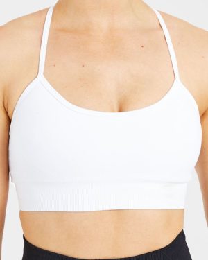 Empower Seamless Sports Bra - White: Ultimate Comfort & Performance