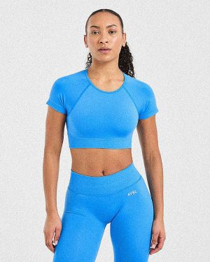Adapt Seamless Crop Top - Spring Cobalt: The Ultimate Fitness Essential