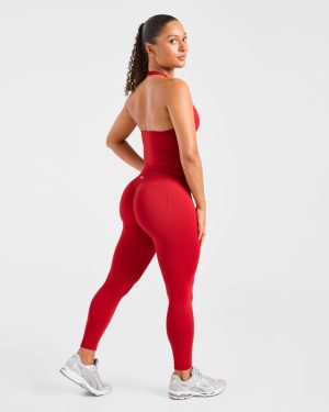 Enhance Seamless Leggings - Red: The Ultimate Compression Fit for Peak Performance