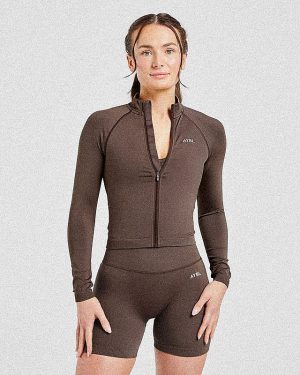 Adapt Seamless Jacket - Brown: The Ultimate Sculpting Essential