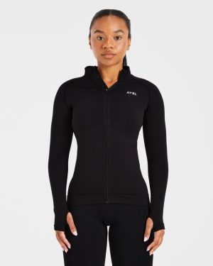 Essential Seamless Zip Jacket - Black: The Ultimate Performance Layer