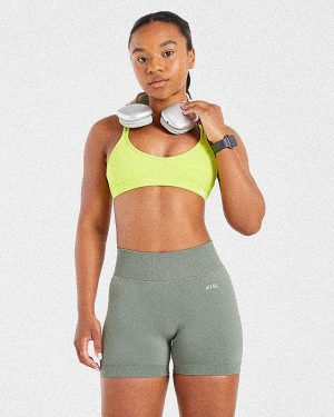 Essential Strappy Sports Bra - Lime Punch: Performance Meets Style