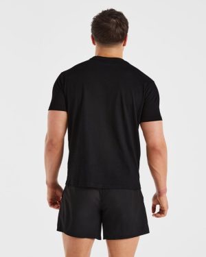 Essential Black T-Shirt: The Ultimate Daily Staple