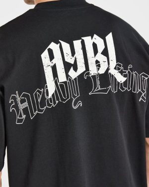 Heavy Lifting Gothic Oversized T-Shirt: The Ultimate Gym & Streetwear Essential