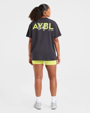 Lift Graphic Oversized T-Shirt: The Ultimate Charcoal/Lime Blend for Comfort and Style