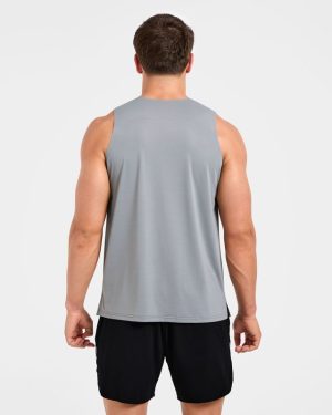 Run Loose Tank - Thunder Grey: The Ultimate Performance Running Top