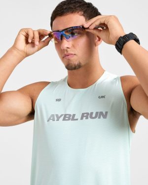 Run Loose Tank - Cool Mint: The Ultimate Breathable Running Top