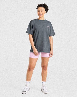 Sculpting Season Oversized T-Shirt: The Ultimate Grey/Pink Everyday Essential