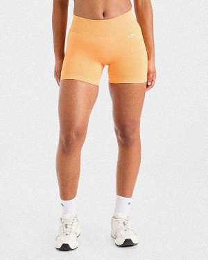 Adapt Seamless Shorts 4.5" - Bright Orange: The Ultimate Summer Performance Wear