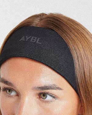 Seamless Headband - Black: The Ultimate Performance Accessory