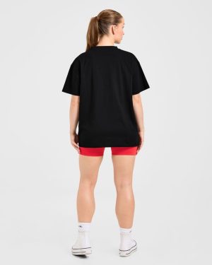 Sports Club Gothic Oversized T-Shirt: The Ultimate Blend of Comfort and Edge