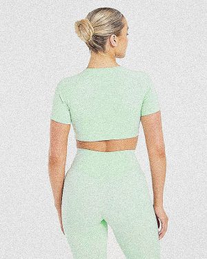 Staple Crop Top - Mint Green: The Ultimate Sculpting Activewear