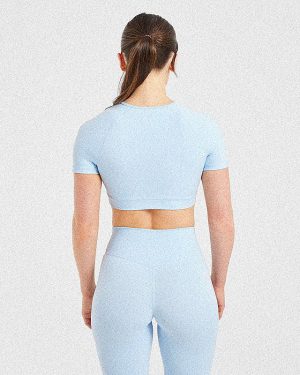 Staple Crop Top - Pastel Blue: The Ultimate Activewear Essential