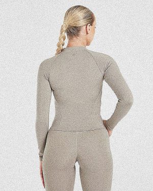 Staple Longline Zip Jacket - Muted Taupe: The Ultimate Sculpting Activewear Essential
