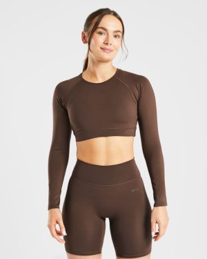 Staple Long Sleeve Crop Top - Brown | Premium Sculpting Activewear