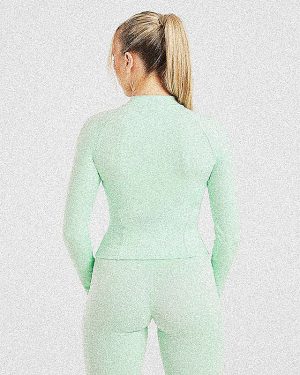 Staple Zip Jacket - Mint Green: The Ultimate Sculpting Workout Companion