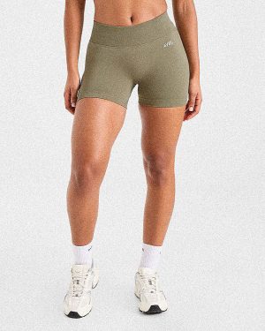 Adapt Seamless Shorts | 4.5" - Muted Olive: The Ultimate Fit for Active Women