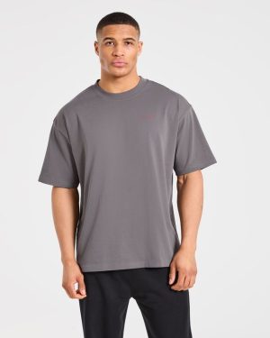 Strength Division Oversized T-Shirt: The Ultimate Charcoal/Red Streetwear Essential