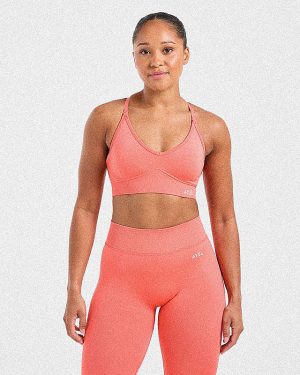 Adapt Seamless Sports Bra - Summer Peach: The Ultimate Summer Workout Essential