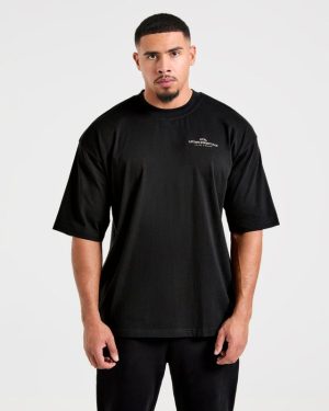 Apex Lifting Essentials Oversized T-Shirt: The Ultimate Gym & Lifestyle Staple